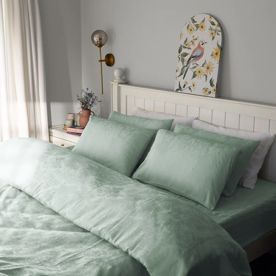 Flat Bedding Set - Symmetrical Jacquard - Complete Set - Image 3