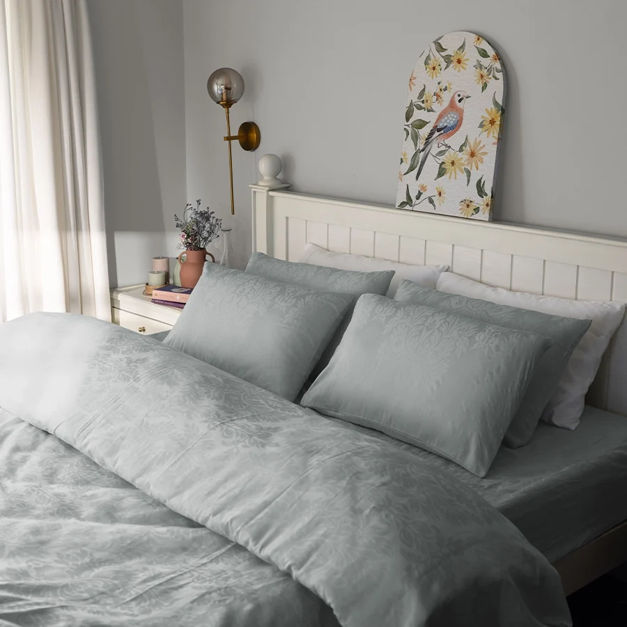 Bedsheet Set - Symmetrical Jacquard - Image 29